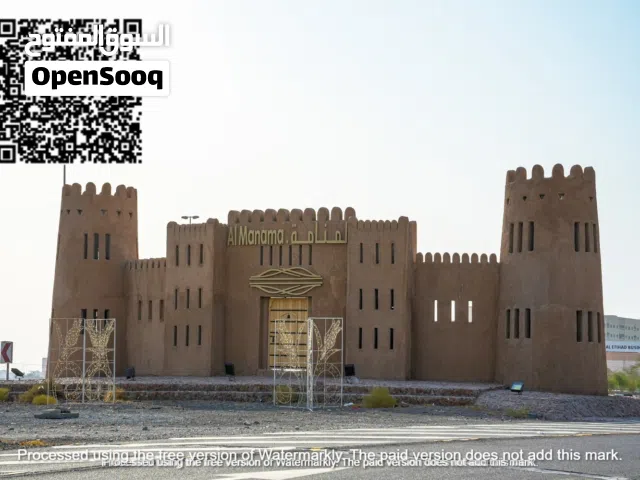 امتلك اربعه اراضي سكنيه جوار بعض كل الاراضي زاويه شارعين وسكه ارضي مميزه في منطقة المنامه 14 مع افضل