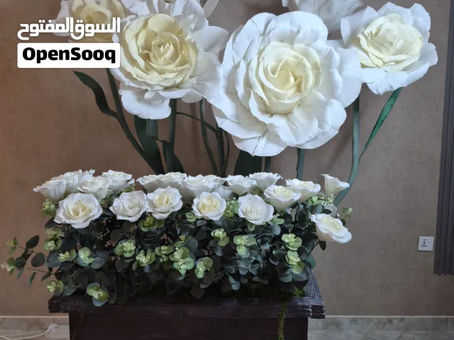 للبيع – تصفية مخزون زهور عملاقة فاخرة