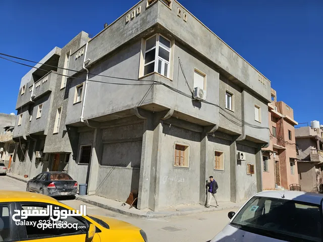 576 m2 More than 6 bedrooms Townhouse for Sale in Tripoli Edraibi