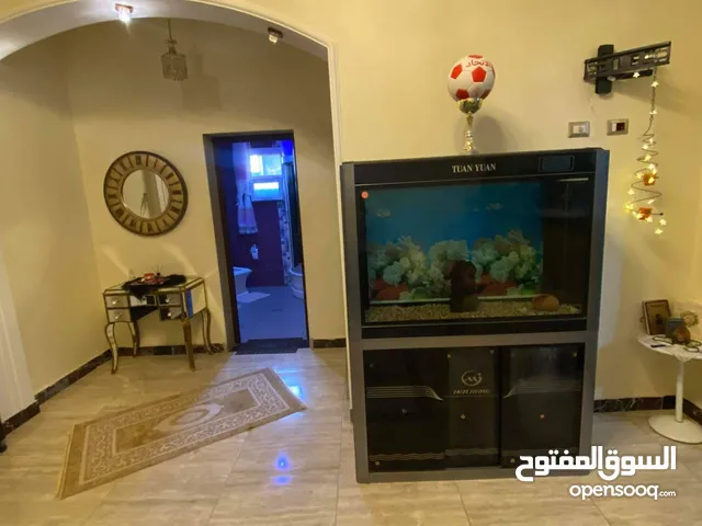 220 m2 3 Bedrooms Townhouse for Sale in Tripoli Ain Zara