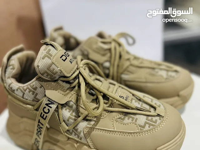 Other Sport Shoes in Mubarak Al-Kabeer