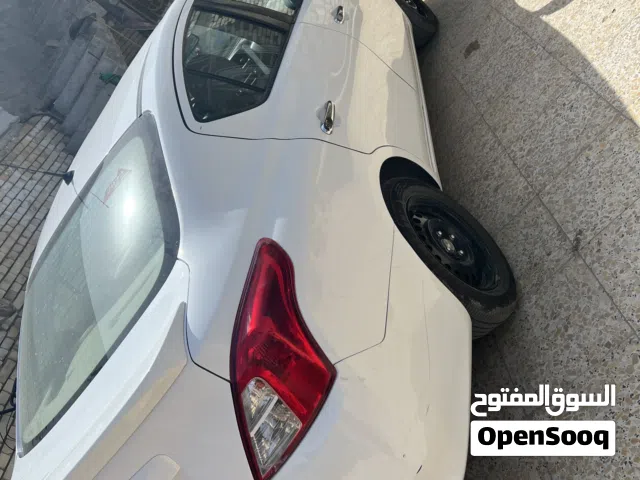 2022 نيسان صني S