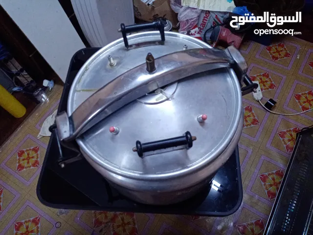 لبيع قدر ضغط معدن 25 لتر بحالة جيدة