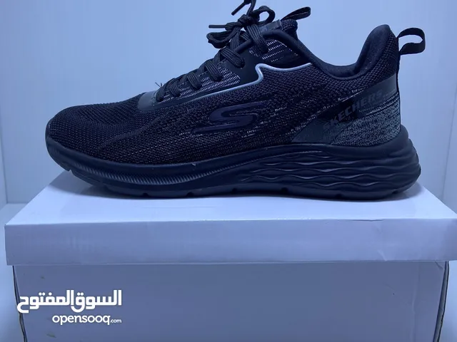 45 Sport Shoes in Baghdad