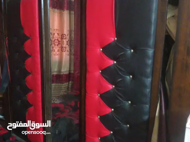 خزانة لاتية18 سحاب مع 2 كوميدينا