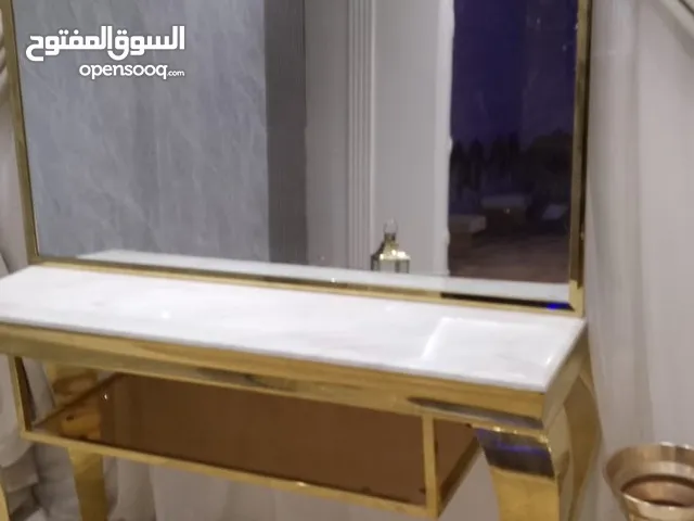 طاولة مدخل رخام