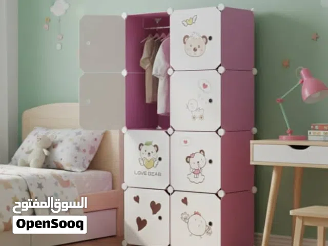 *دولاب تخزين ملابس بلاستيك ب 8 مكعبات بالوان طفوليه متنوعه*