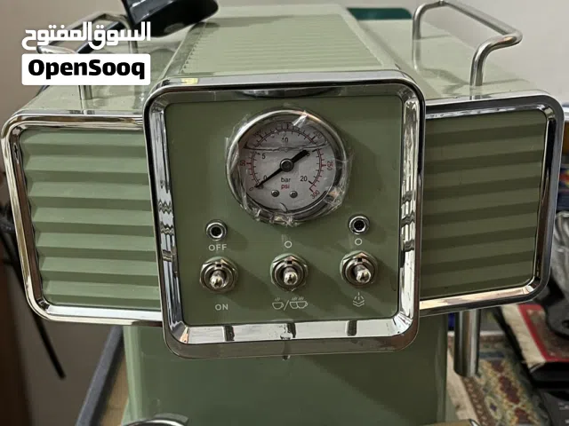 مكينة قهوة مستخدمة امورها طيبة
