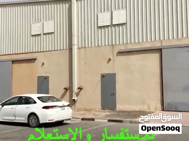 للايجار سرداب في الشويخ الصناعيه 1000 متر