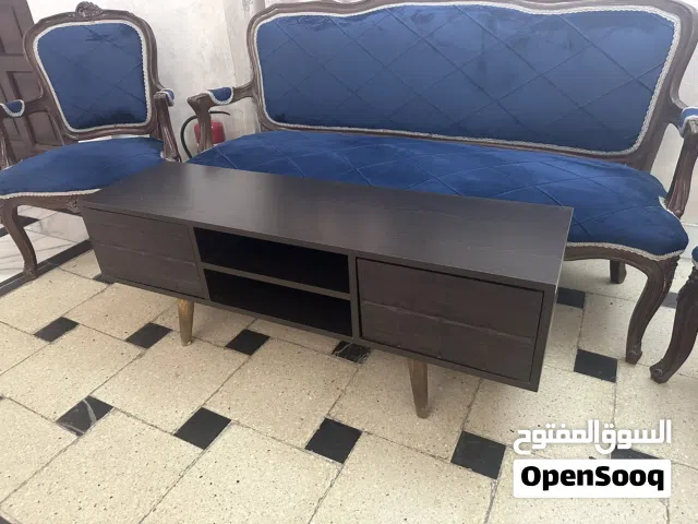ميز تلفزيون تركي للبيع