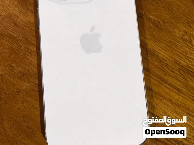 I phone 16 pro
