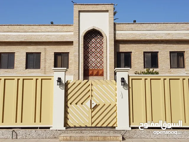 350 m2 More than 6 bedrooms Villa for Rent in Baghdad Jadriyah