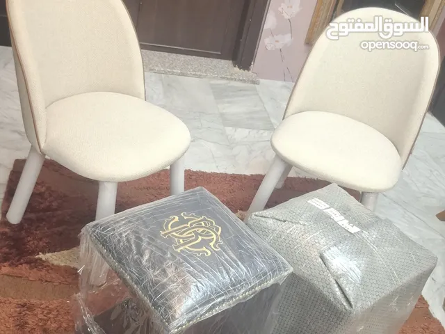بففات تركية وكراسي اسبانية وتركية (جديدة) (NEW) KELEBEK/ ACTIU