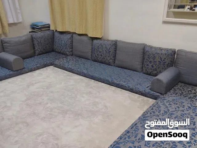 جلسة عربية 12 شخص