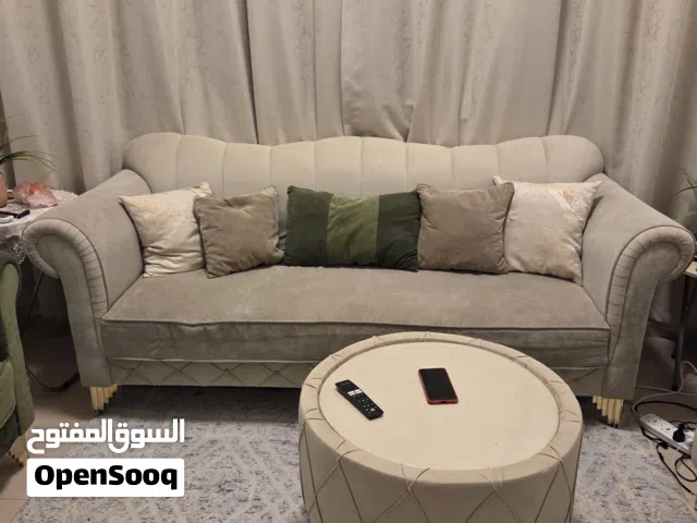 مجلس 8 أشخاص بحالة ممتاز