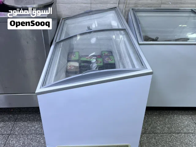 ثلاجة بحالة الوكالة للبيع