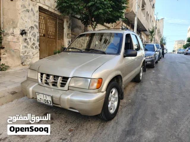 2005 هيونداي H1 Standard