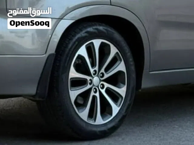 مطلوب 4 ديكسوات زي هادو متع سورينتو 2015