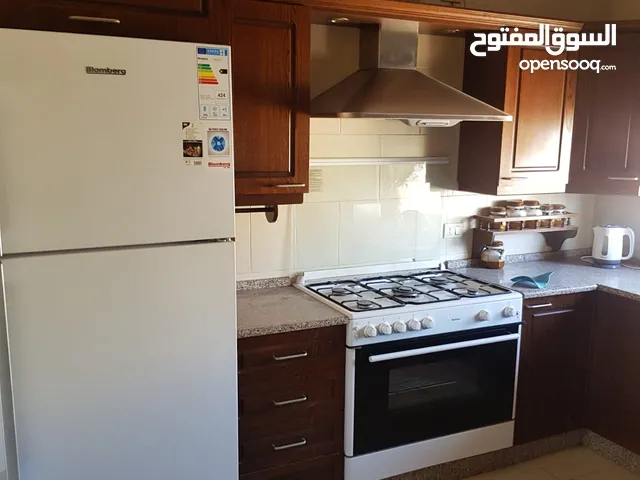 شقة مع روف منفصل للبيع اعلان رقم (SL2091)