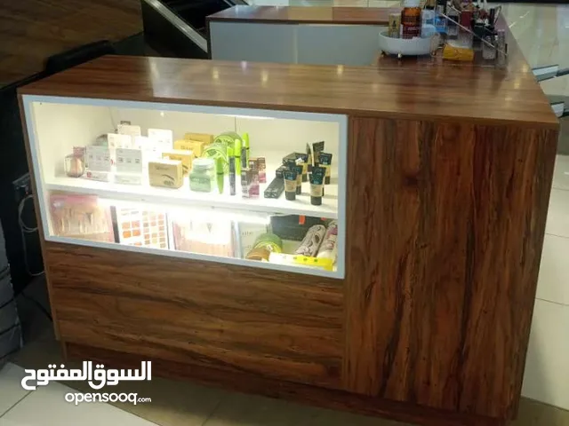 كشك للبيع booth