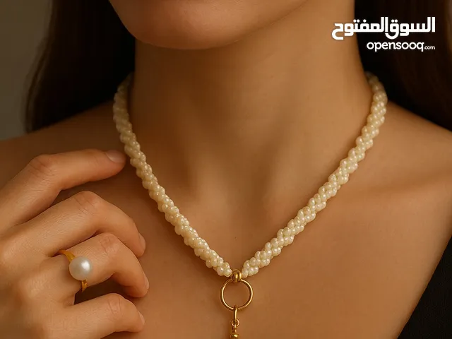 هدايا راقية: مجوهرات يدويّة من ذهب ولؤلؤ طبيعي