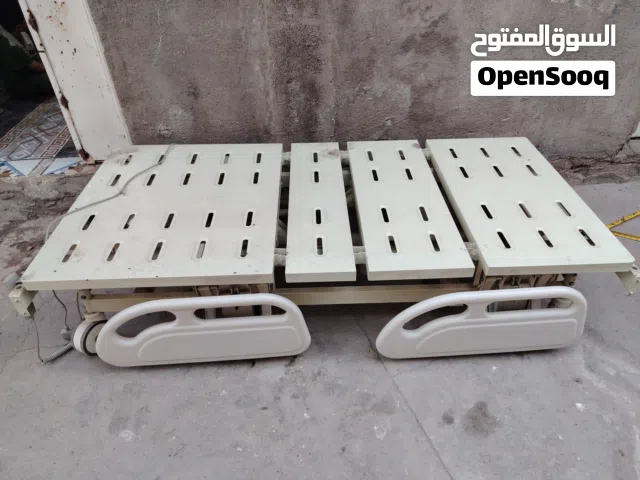 سلام عليكم سرير طبي