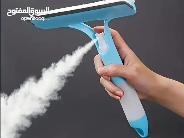ممسحة تنظيف الزجاج مع بخاخ للمنظفات