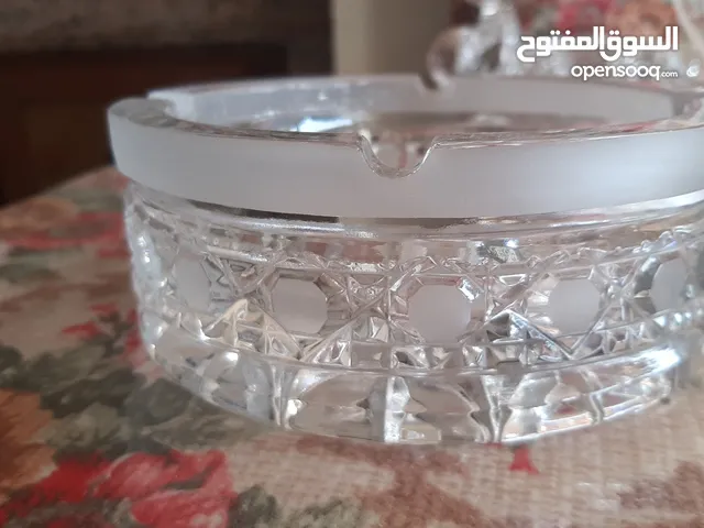 منفضة كبيرة من الكريستال الروسي النقي عالي الجودة