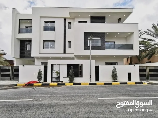 700m2 More than 6 bedrooms Villa for Sale in Tripoli Al-Sabaa