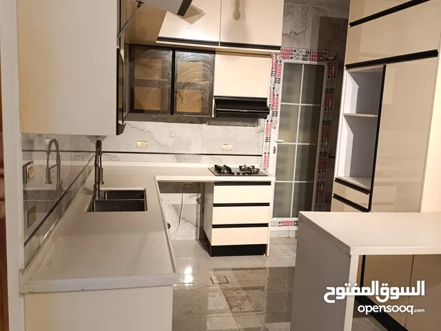 80 m2 2 Bedrooms Townhouse for Sale in Tripoli Ain Zara