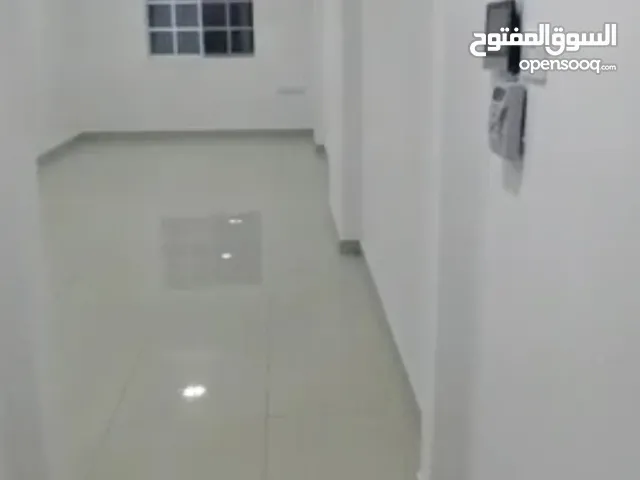شقة (استوديو) فلج الشام ... عذرا للأفراد والعائلات الصغيرة فقط / يوجد فيديو للشقة