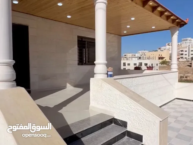 240 m2 3 Bedrooms Villa for Sale in Zarqa Dahiet Al Madena Al Monawwara