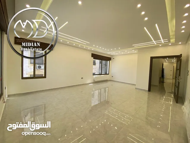 200 m2 3 Bedrooms Apartments for Sale in Amman Khalda