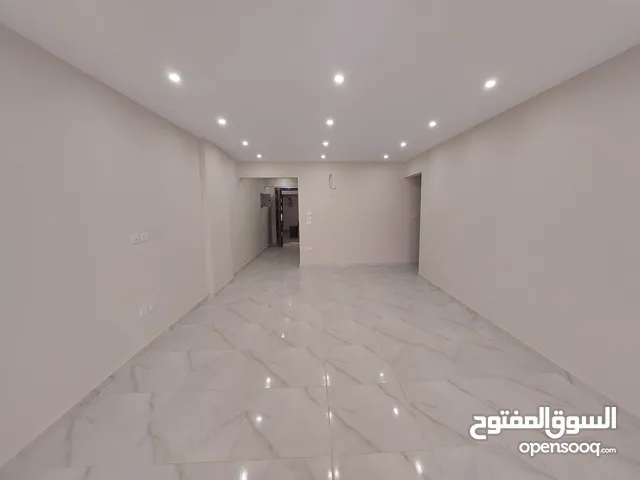 180 m2 3 Bedrooms Apartments for Rent in Giza 6th of October