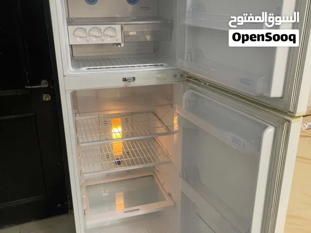 ثلاجه وغساله وبتجاز للبيع