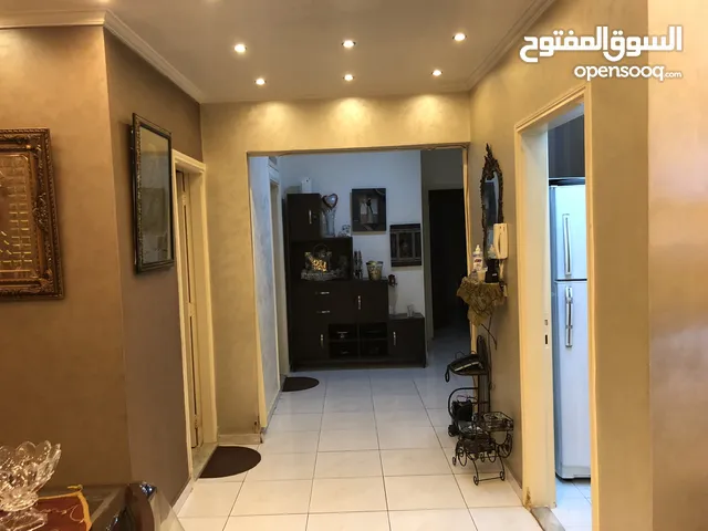 200m2 3 Bedrooms Townhouse for Sale in Aley Aaramoun