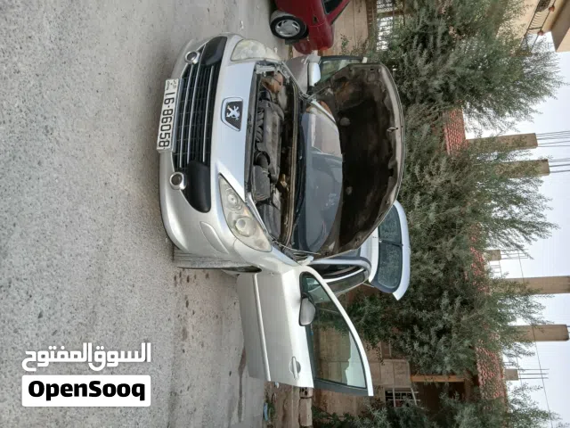 2008 بيجو 307 Standard