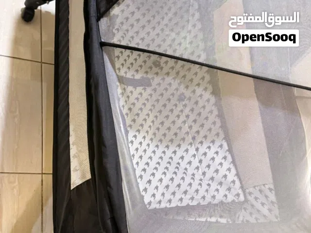 سرير وعرباية وهزاز أطفال
