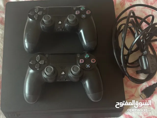 Play station 4 slim