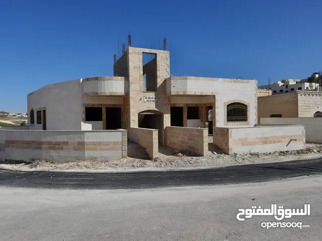 500 m2 More than 6 bedrooms Townhouse for Sale in Amman Al-Mustanada