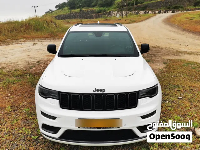 2019jeep grand cherokee limtied s GCC جراند شيروكي 6سلندر خليجي