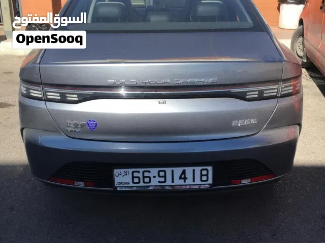 2025 بي واي دي ديستروير