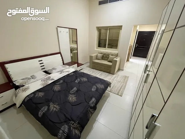 (عزب) استوديو بسعر صدمة في الروضة – ومطبخ منفصل