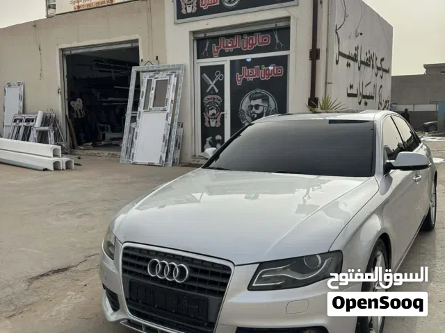 2011 أودي A4 Sedan