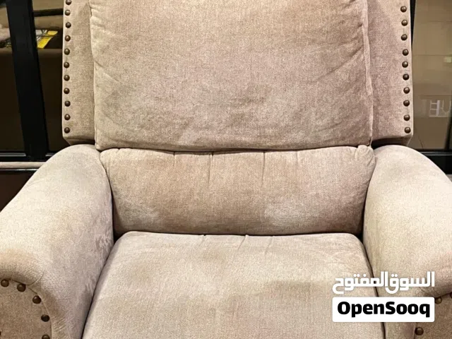 One-Seater Recliner for Sale – Excellent Condition