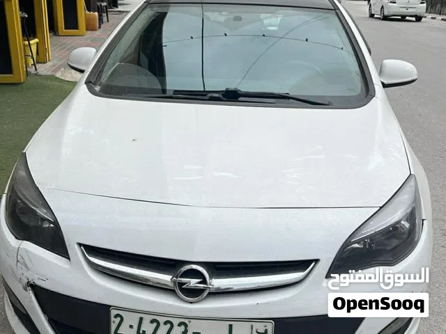 Used Opel Astra in Hebron
