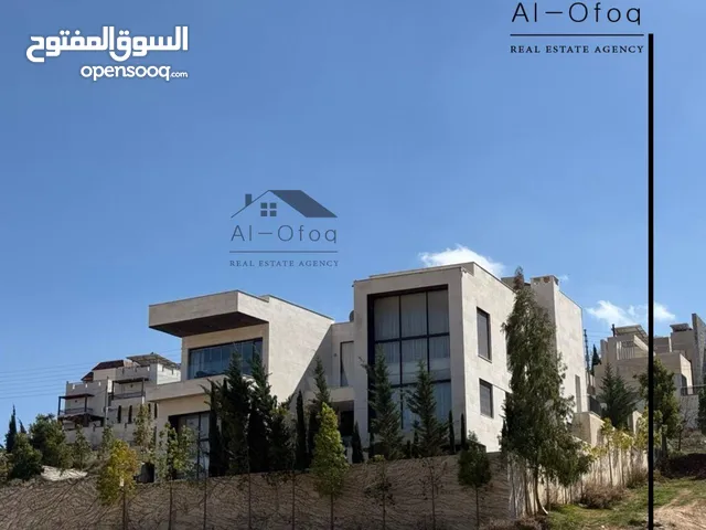 فرصة ذهبية لامتلاك أرض سكنية فاخرة بإطلالة خلابة وعلى شارعين – طريق المطار / خلف المدارس العالمية