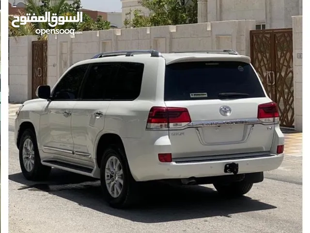 Toyota Land Cruiser 2016 in Ras Al Khaimah
