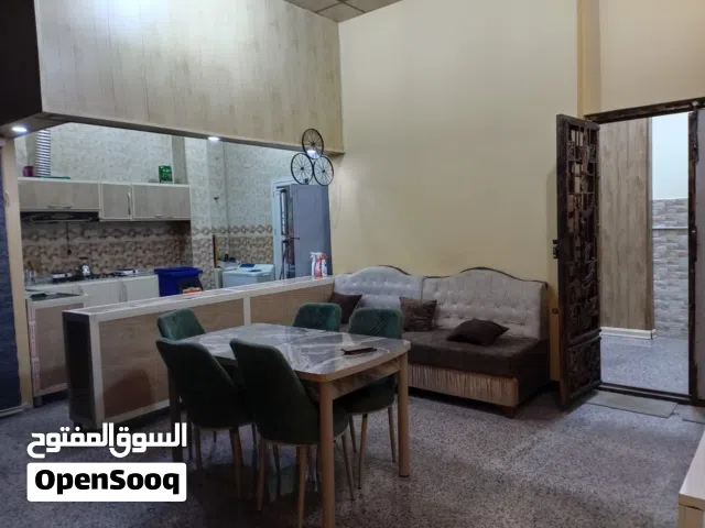 شقة حديثة مؤثثة بالكامل أرضية للإيجار في الجزائر العباسية تؤجر للعوائل و الموظفين و الوفود والطلبة