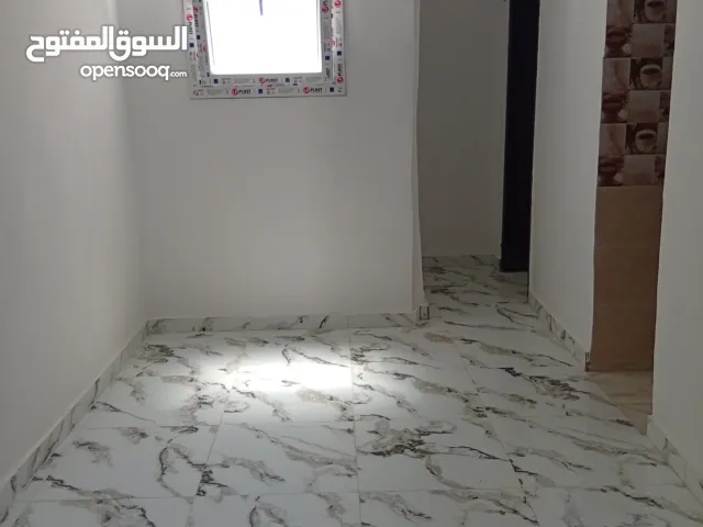 80 m2 2 Bedrooms Townhouse for Rent in Tripoli Abu Saleem